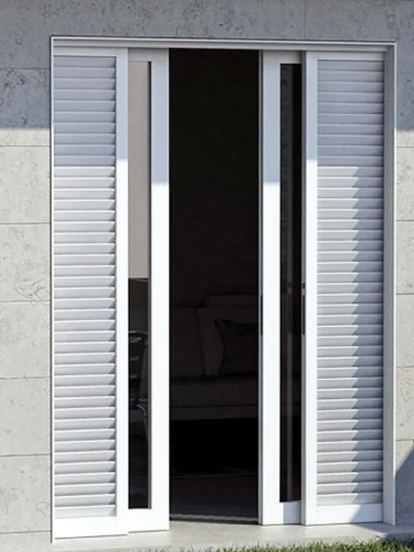 porta-e-scuri-bianchi