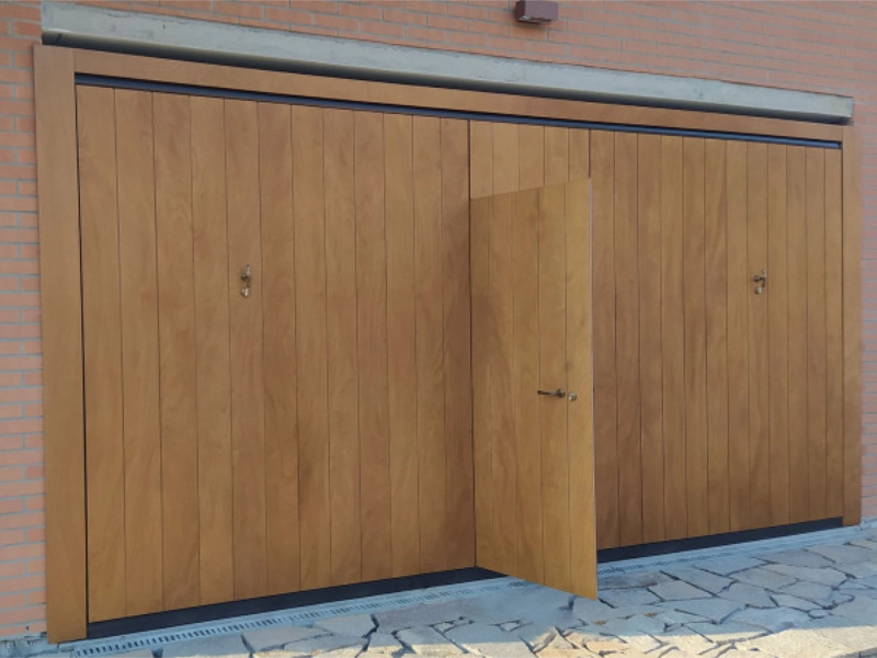 porte-basculanti-sezionali-per-garage-a-parma